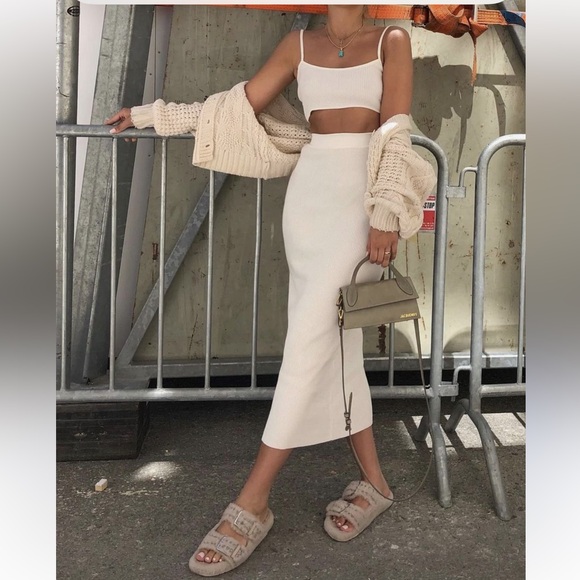 Zara ribbed KNIT stretch pencil midi skirt in Ecru cream neutral size S  NWT - Picture 1 of 15